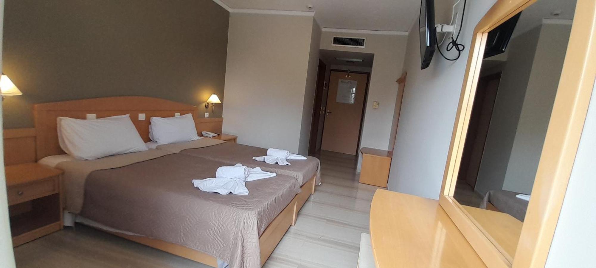 Hotel Serenity Tolo Luaran gambar