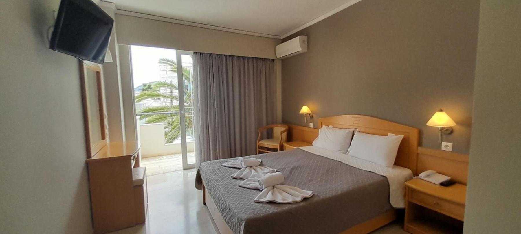Hotel Serenity Tolo Luaran gambar
